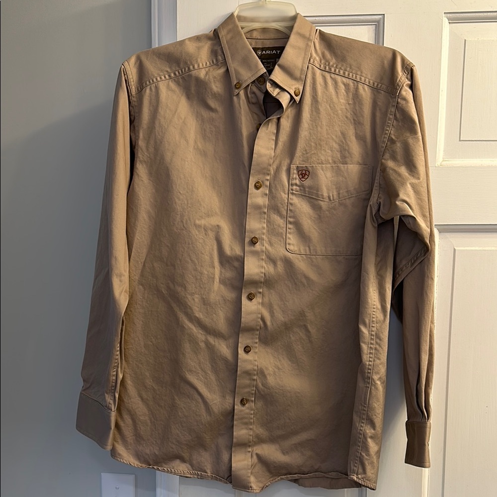 Ariat Men's Tan Button-Down Shirt